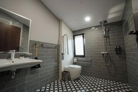 Boutique Kviria - 33