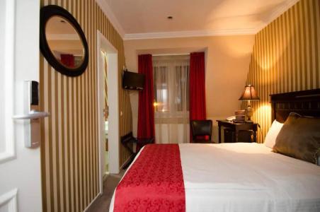 Boutique Monaco - 22