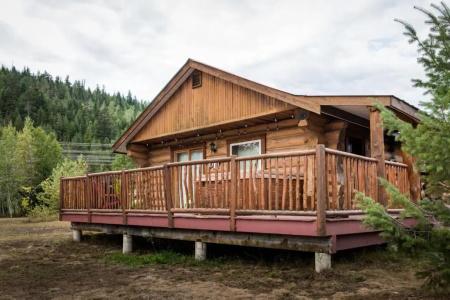 Glacier House & Resort - 73