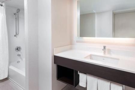 Holiday Inn Express Miami Airport Doral Area, An Ihg - 40