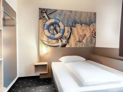 b&b Emden - 1