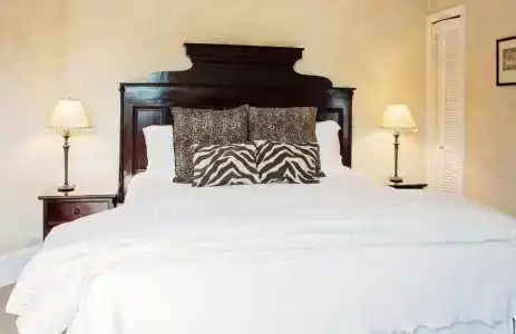1801 First Luxury Inn - 0