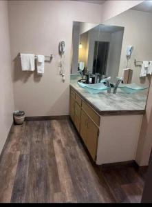 Adobe Inn - 23