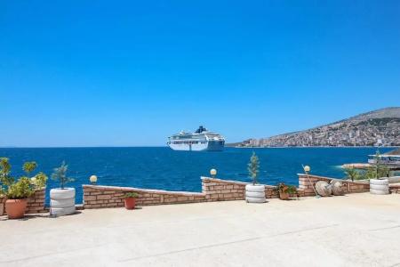Blue Bay - 16