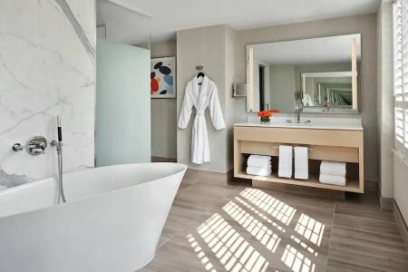 The Ritz-Carlton, Chicago - 44