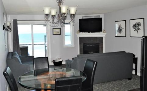 Starfish Manor Oceanfront - 70