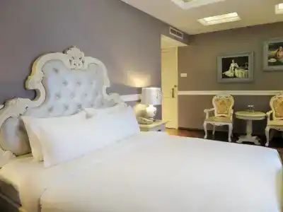 a&Em 280 Le Thanh Ton & Spa - 2