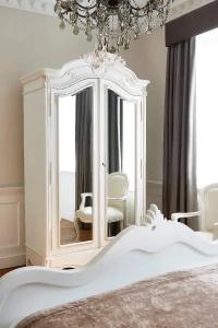 The Westbridge - 72