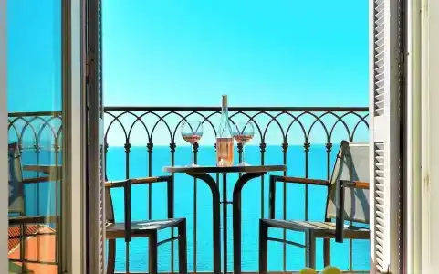Hôtel La Pérouse Nice Baie des Anges - 97