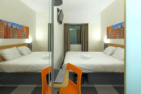 easyAmsterdam Zaandam - 24