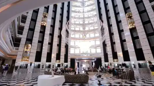 Delphin Imperial Lara - 45