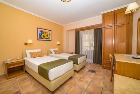 Andreolas Luxury Suites - 76