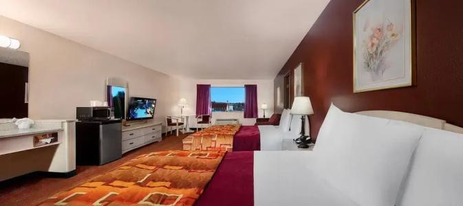 Grand Marquis Waterpark & Suites - 20