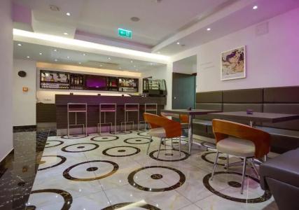 Best Western Plus Arcadia - 35