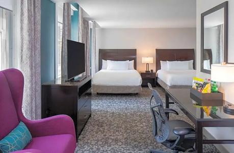 Hilton Garden Inn Downtown - 61