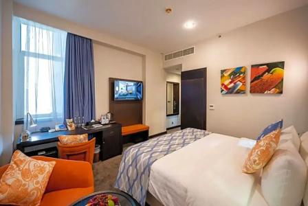 Ramada Encore by Wyndham - 26