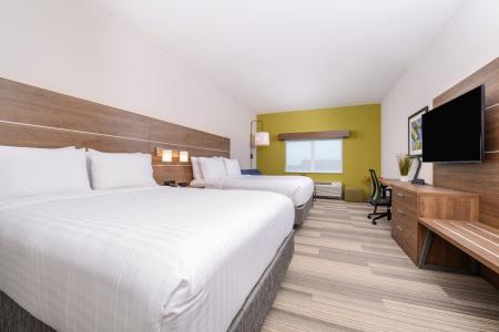 Holiday Inn Express & Suites - St. Petersburg - Madeira Beach, an IHG - 4