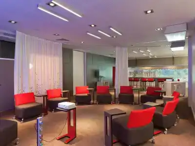 Novotel Lyon Confluence - 16