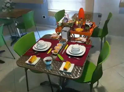 b&b Elia's - 9