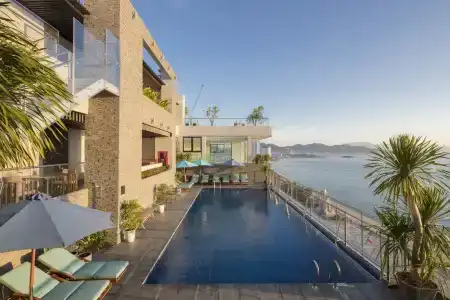 Maple & Apartment - 19