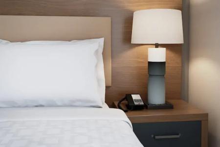 Hawthorn Suites by Wyndham DFW Airport North - 44
