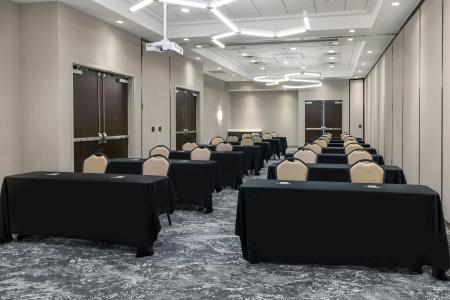 Hilton Garden Inn South - 28