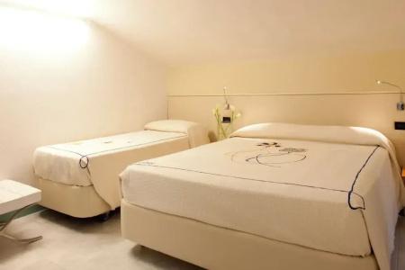 Eros Residence - 6