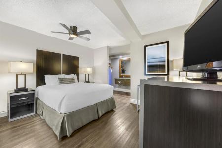 Best Western Pier Point Inn - 65