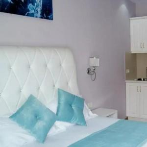 Flower Residence - 145