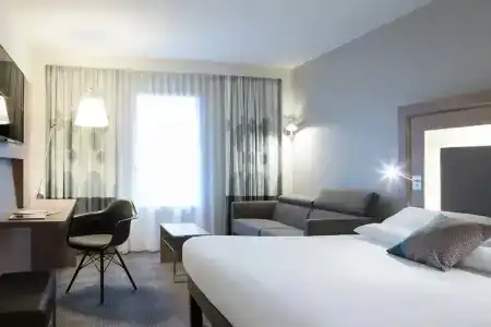 Novotel Château de Versailles - 3