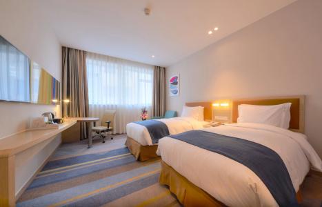 Holiday Inn Express Shanghai Zhenping, An Ihg - 10