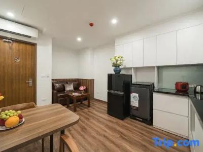 Narcissus & Apartment - 58
