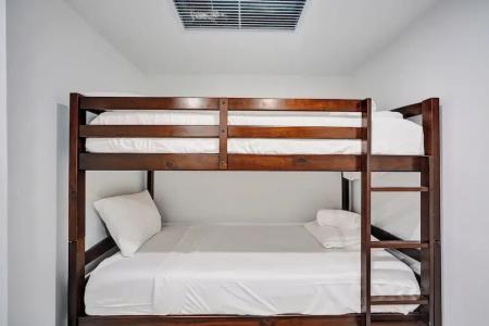The Alexander All Suites - 595