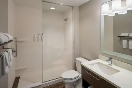 Fairfield Inn & Suites by Marriott - 18