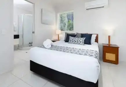 Noosa River Palms - 34