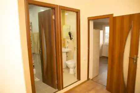 Your Hostel - 7