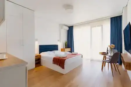 Next Orange apart - 3