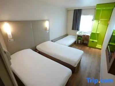Campanile Roissy - 31