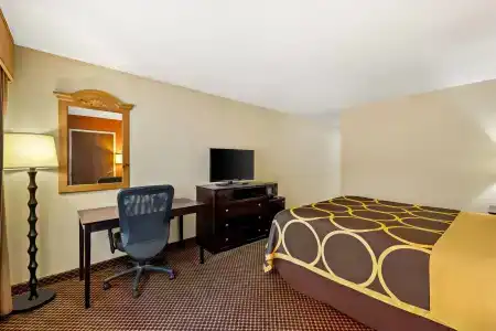 Super 8 by Wyndham Marana/Tucson Area - 10