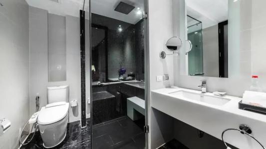 Mövenpick Sukhumvit 15 Bangkok - SHA Extra Plus Certified - 33