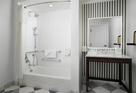 del Coronado, Curio Collection by Hilton - 132