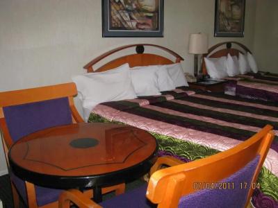 Vagabond Inn - 23