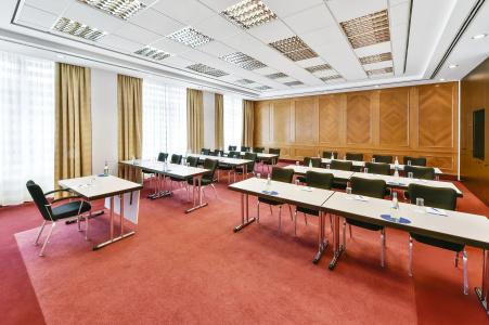 NH Stuttgart Airport - 19