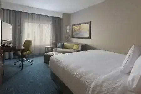 Courtyard by Marriott San Antonio Riverwalk - 38