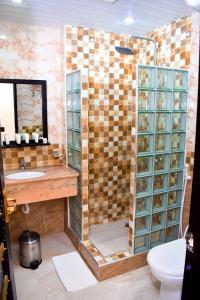 Golden Tulip Stone Town Boutique - 90