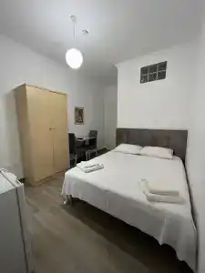 Red Rose Guest House - 10