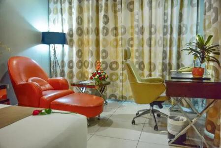 Harbour View Suites - 169