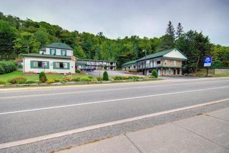 Knights Inn - 29
