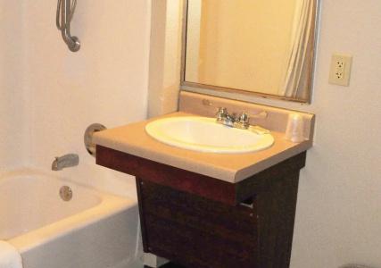 WoodSpring Suites - 6