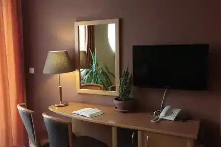 Piano - 3